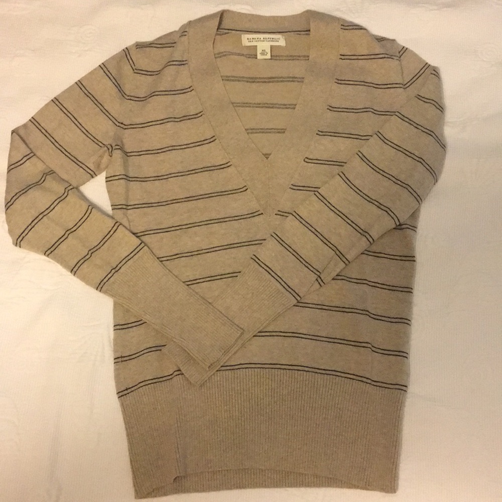Banana Republic Sweater
